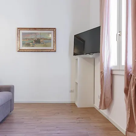 Apartamento Santa Croce Elegant Florença