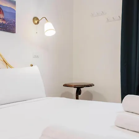 Santa Croce Elegant Апартаменты *